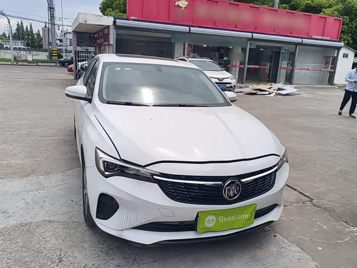 Фото 3 - Buick Verano