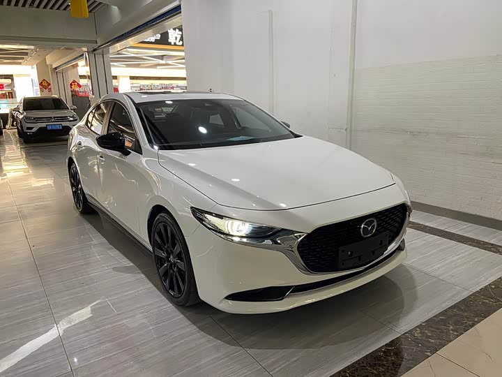 Фото 1 - Mazda 3 (Axela)