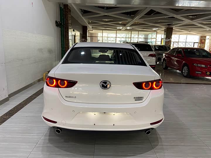 Фото 5 - Mazda 3 (Axela)
