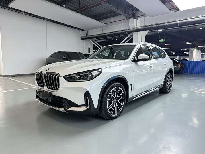 2026 BMW X1