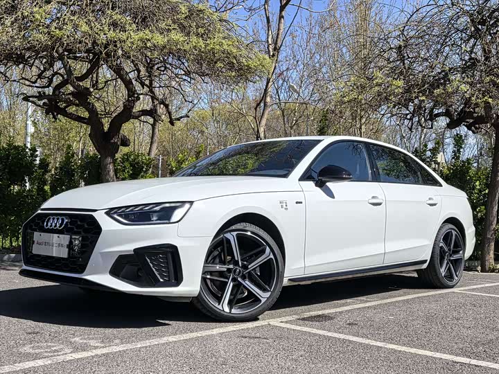 2025 Audi A4L