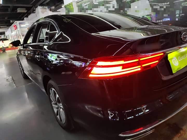 GAC Trumpchi GA8 2020 2020款 390T 尊享版
