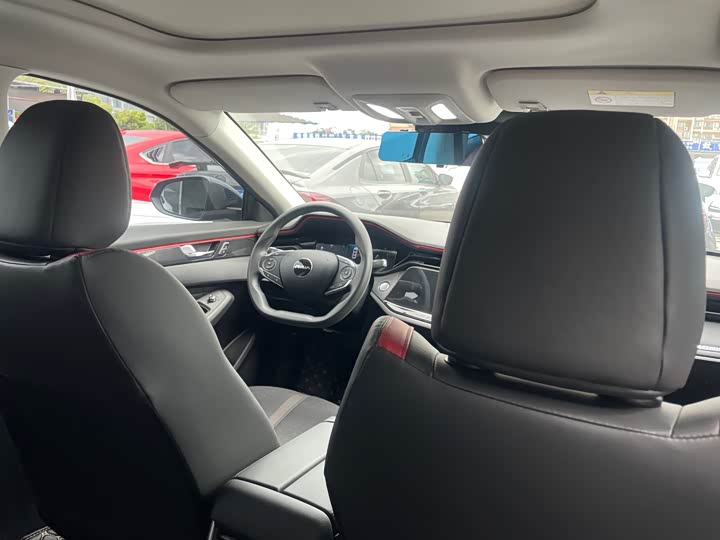 Dongfeng Aeolus Yixuan Max 2023 2023款 1.5T 超凡萌爸版