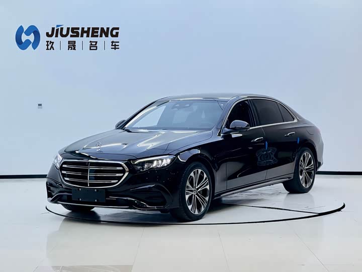 Photo 1 - Mercedes-Benz E-Class Hybrid