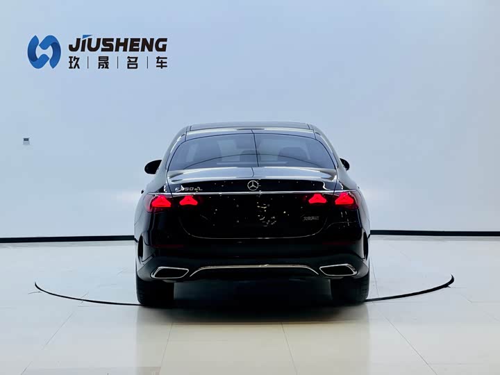 Photo 5 - Mercedes-Benz E-Class Hybrid