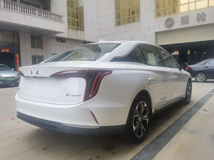 Hongqi E-QM5 2021 2021款 网约充电 基础版 4座