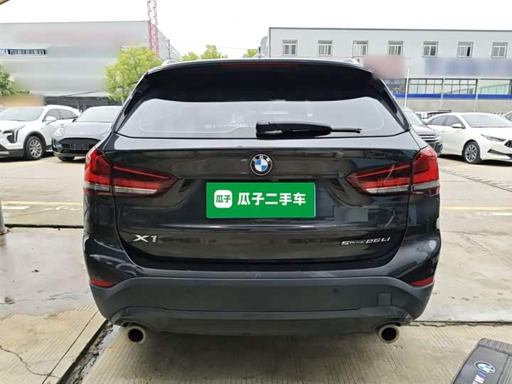 Фото 6 - BMW X1