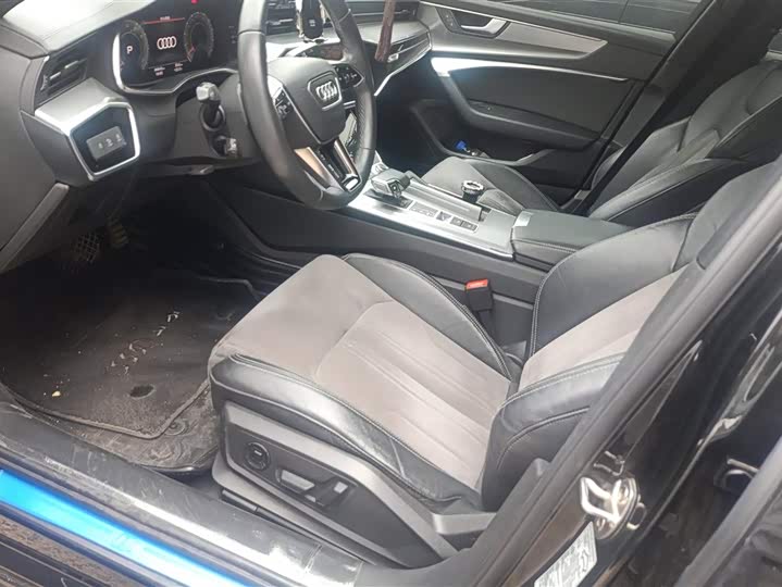 Audi A6L 2021 2021款 45 TFSI 进享人生版