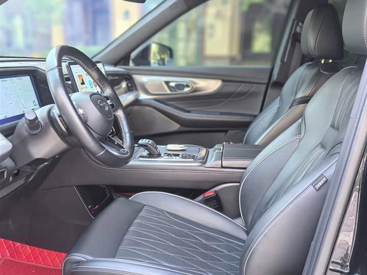 GAC Trumpchi GS8 2024 2024款 领航系列 2.0TGDI 四驱豪华智联版 7座