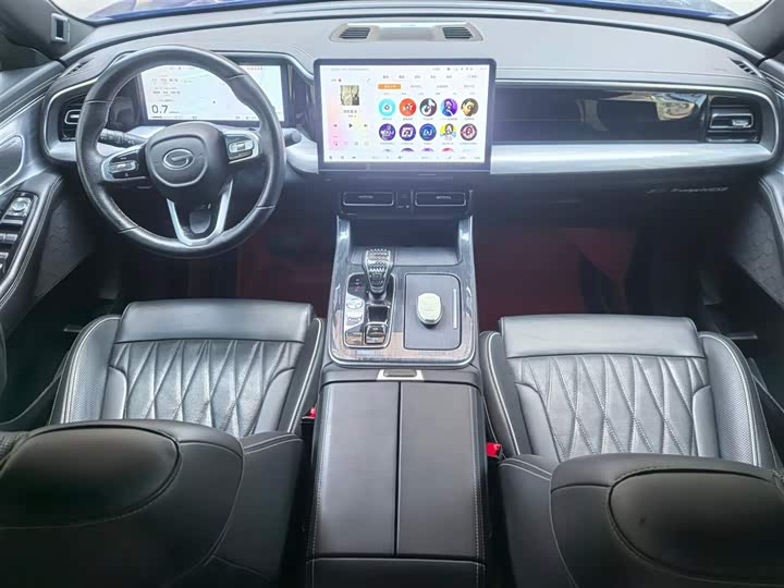 GAC Trumpchi GS8 2024 2024款 领航系列 2.0TGDI 四驱豪华智联版 7座