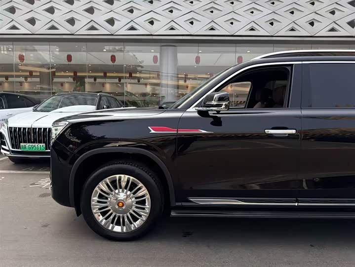 Hongqi LS7 (Guoyao) 2022 2022款 4.0T 尊爵旗舰版 4座