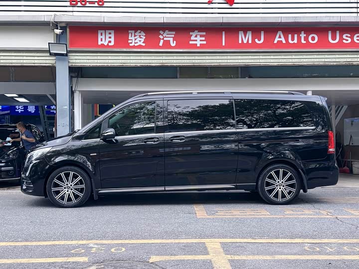 Mercedes-Benz V-Class 2021 2021款 V 260 L 长轴距豪华版