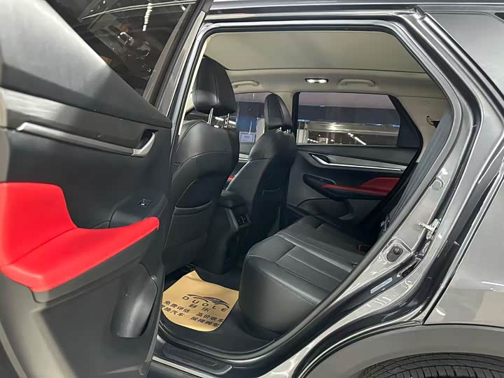 Changan CS55 Plus 2021 2021款 蓝鲸版 1.5T DCT尊贵型