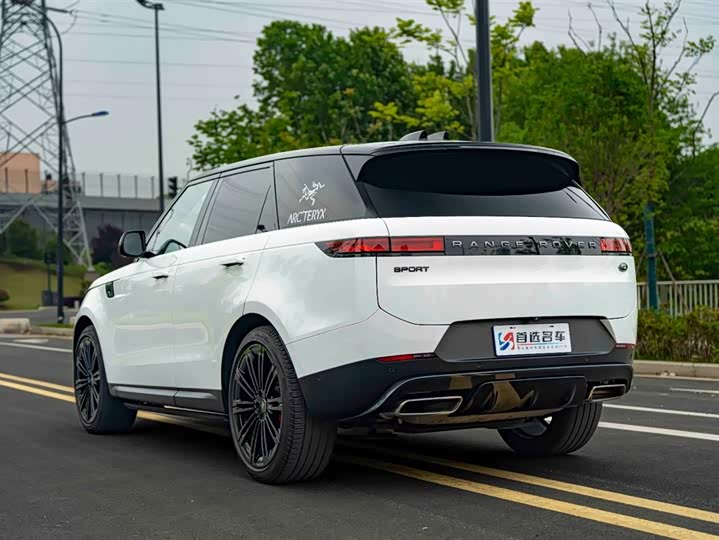 Zdjęcie 7 - Land Rover Range Rover Sport