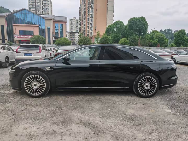 Stelato S9 2026 2026款 增程 Ultra 后驱 53kWh (192线激光雷达）