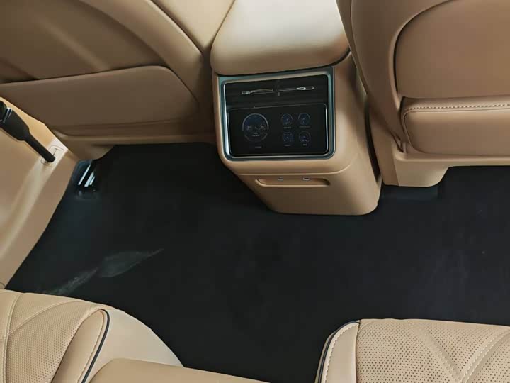 Stelato S9 2026 2026款 增程 Ultra 后驱 53kWh (192线激光雷达）