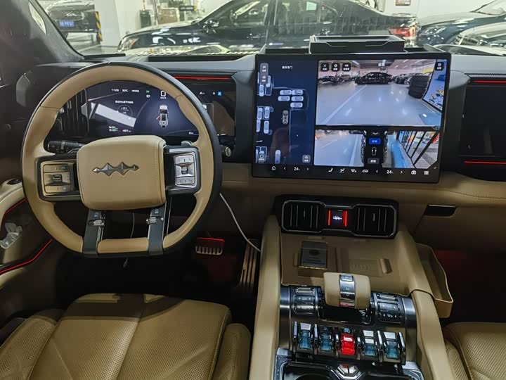Фото 3 - BYD FangChengBao Leopard 8