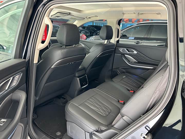 Фото 5 - Hongqi HS7 Hybrid