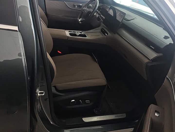 Chery Fulwin T8 2025 2025款 1.5T 130km 尊享版 5座