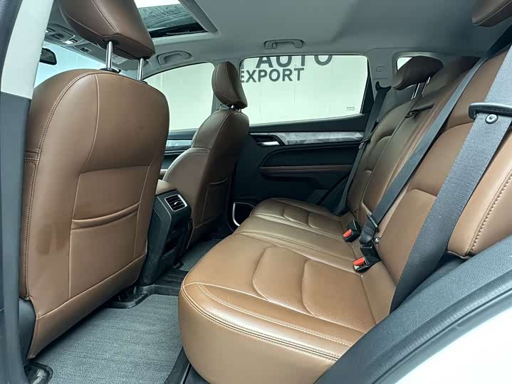 Geely Vision X6 2021 2021款 PRO 1.4T 自动尊贵型