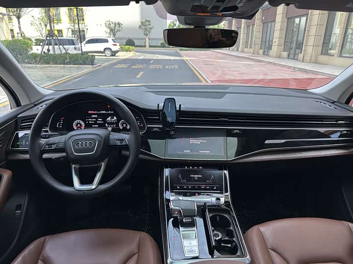 Audi Q7 2021 2021款 45 TFSI quattro S line运动型