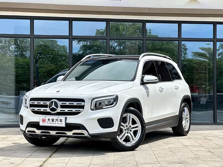 Фото 1 - Mercedes-Benz GLB-Class
