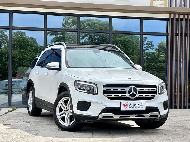 Фото 3 - Mercedes-Benz GLB-Class