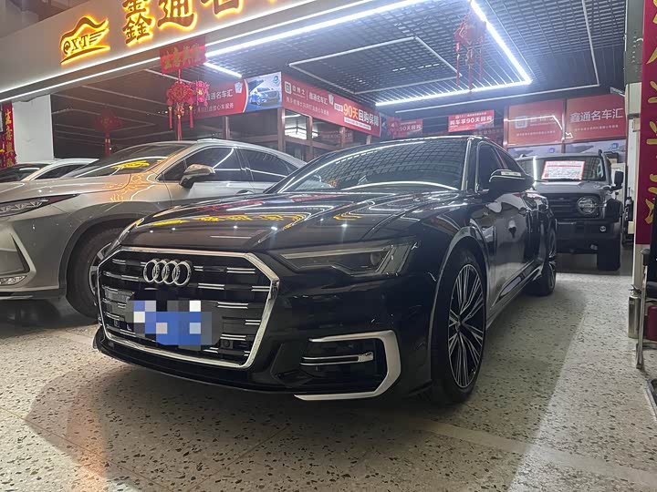 Фото 1 - Audi A6L