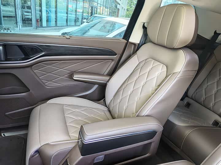 Volkswagen Viloran 2024 2024款 380TSI 尊贵版
