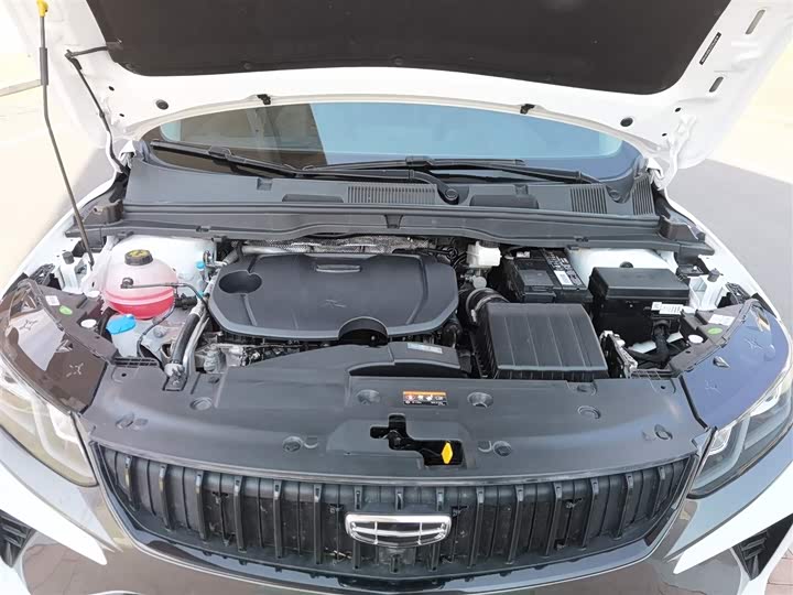 صورة 5 - Geely Coolray
