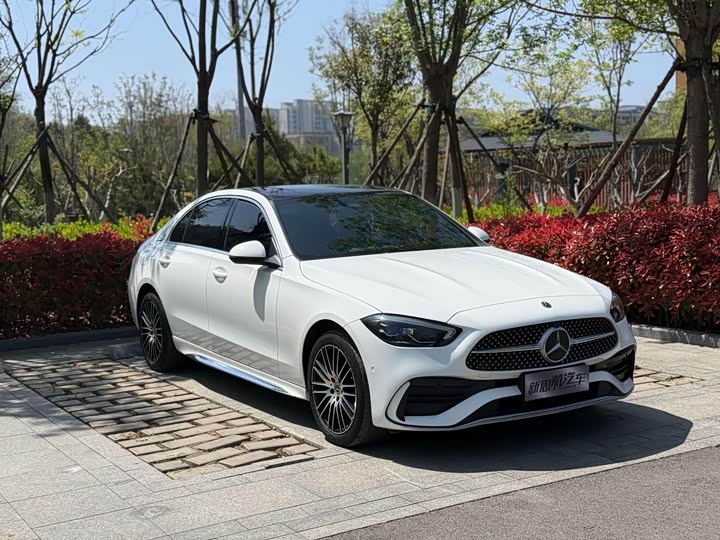 Zdjęcie 3 - Mercedes-Benz C-Class
