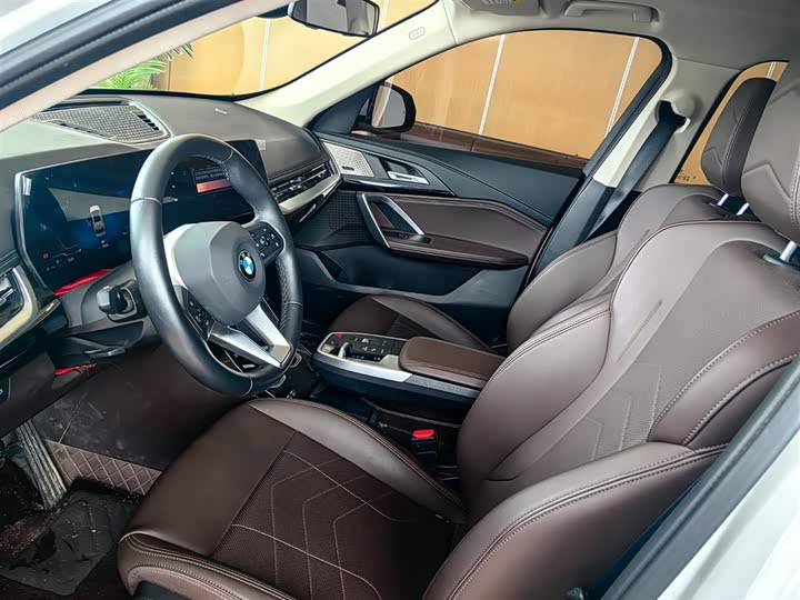 Zdjęcie 7 - BMW X1