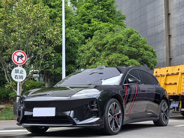 2025 Nio ET5T