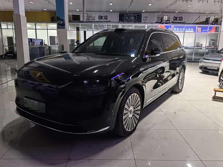Aito M9 2025 2025款 增程 Ultra版 52kWh 5座版 (192线激光雷达）