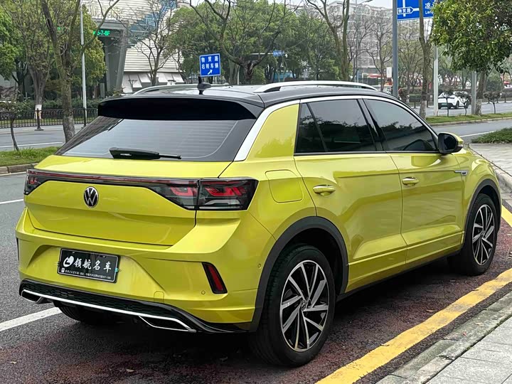 Фото 4 - Volkswagen T-Roc