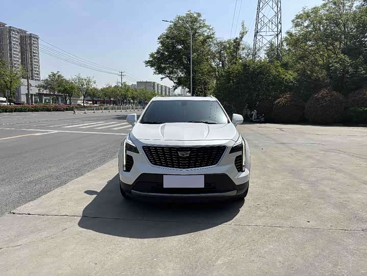 Фото 7 - Cadillac XT4