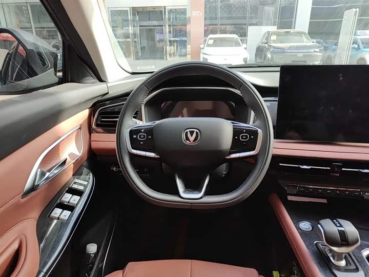 Changan CS75 2026 2026款 PRO 1.5T DCT 尊享型 7座