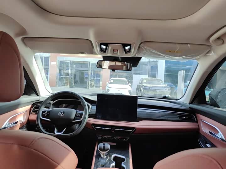 Changan CS75 2026 2026款 PRO 1.5T DCT 尊享型 7座