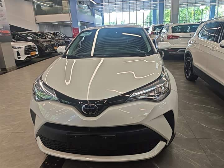 Toyota C-HR 2022 2022款 2.0L 领先版