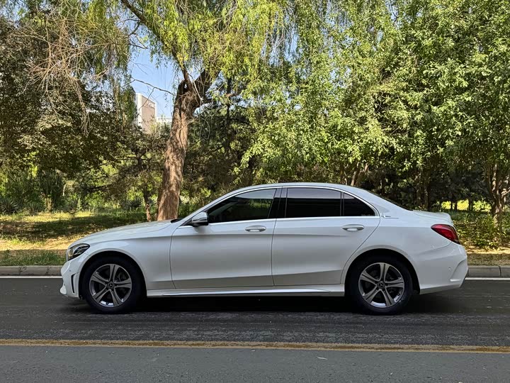 Mercedes-Benz C-Class 2021 2021款 C 260 L 运动版