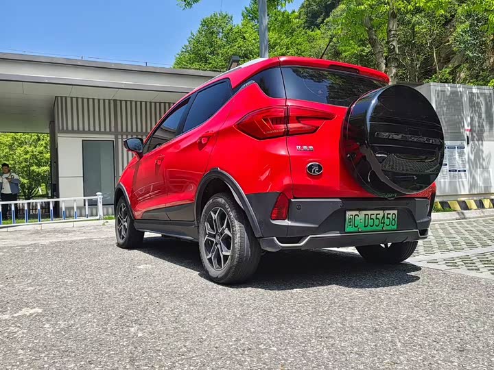 Фото 7 - BYD Yuan Pro