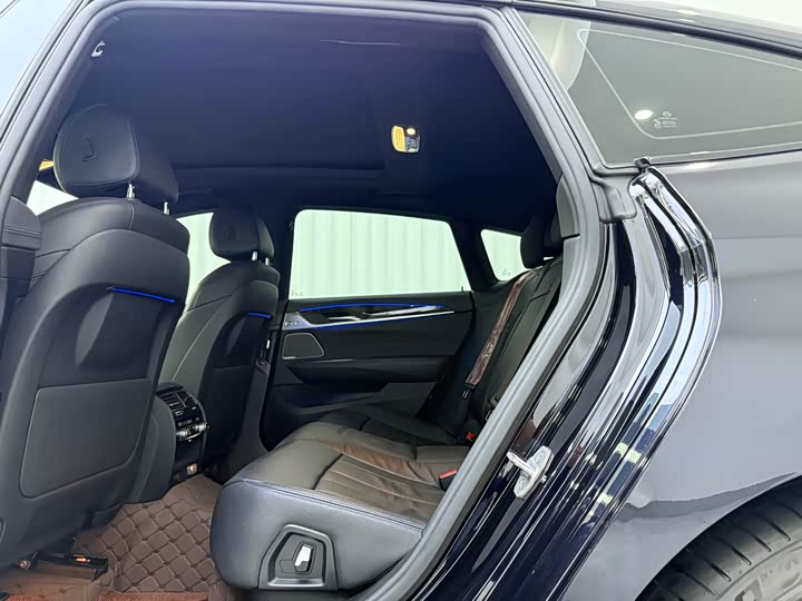 BMW 6 Series GT 2022 2022款 630i M运动套装
