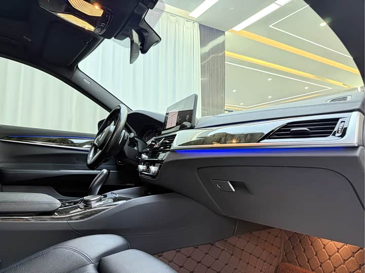 BMW 6 Series GT 2022 2022款 630i M运动套装