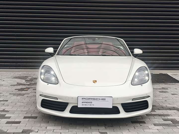 Zdjęcie 4 - Porsche 718