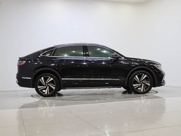 Volkswagen Tiguan X 2022 2022款 330TSI 两驱旗舰版