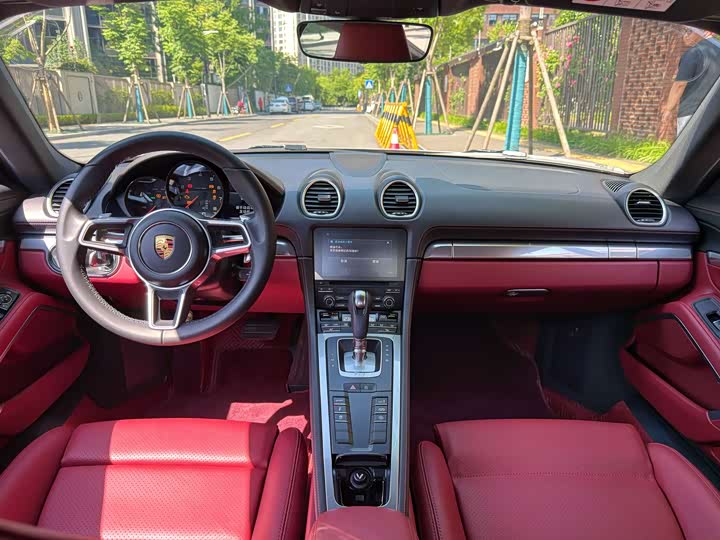 Zdjęcie 6 - Porsche 718