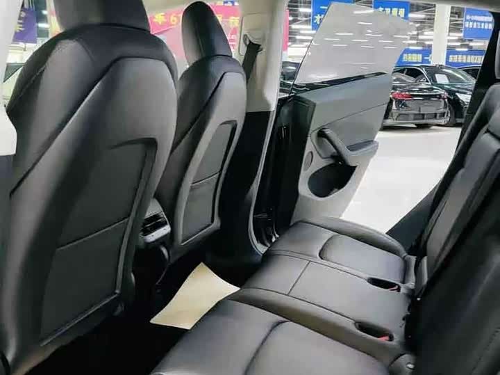 Changan UNI-V 2025 2025款 第三代 2.0T 劲擎型