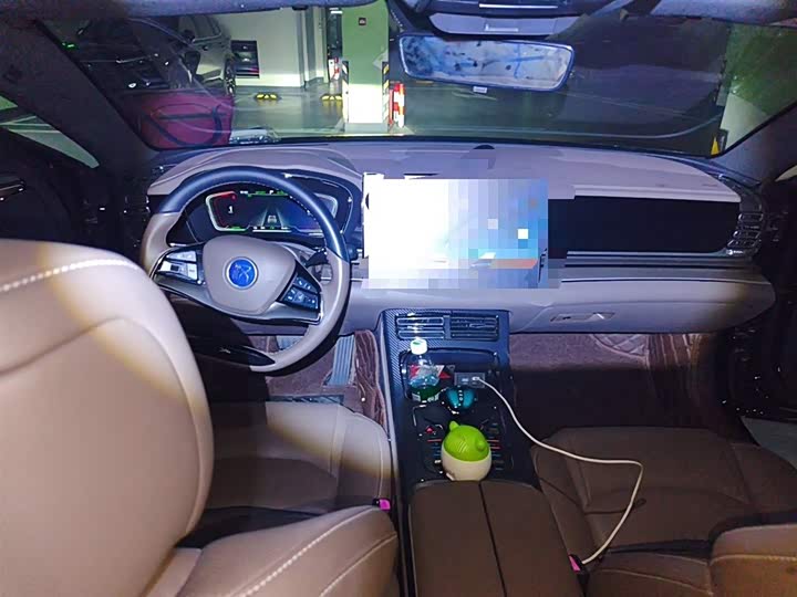 Фото 6 - BYD Han
