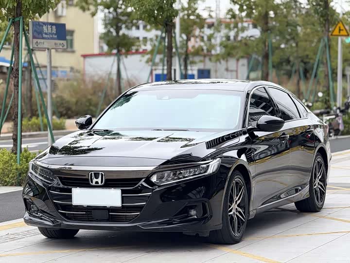 Photo 1 - Honda Accord