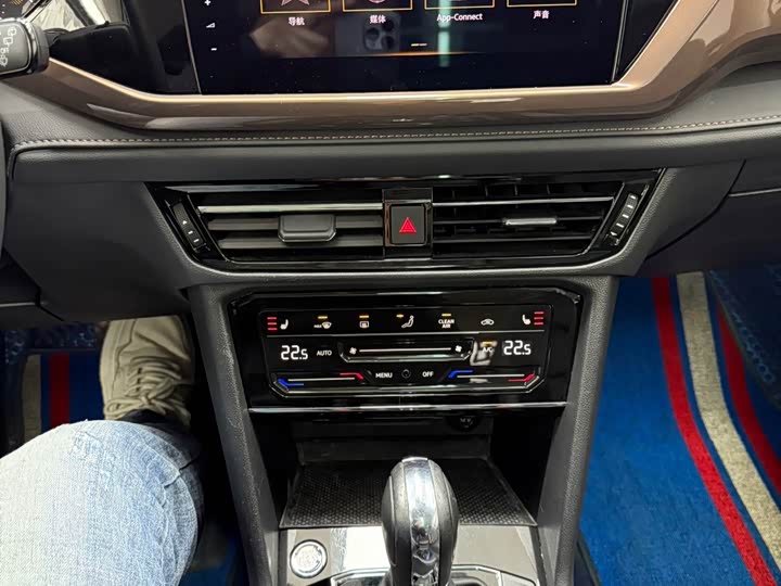 Volkswagen Tharu 2021 2021款 280TSI 两驱豪华版PLUS
